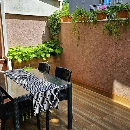 Madesa Apartment Skopje Luaran gambar